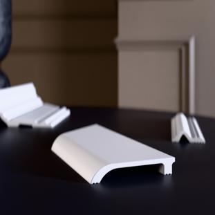 Плинтус напольный ударопрочный Glanzepol GPD-6